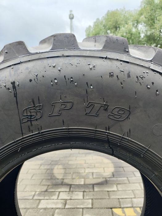 Opona 335/80R18 ( 12.5R18 ) 145A2 Dunlop SP T9