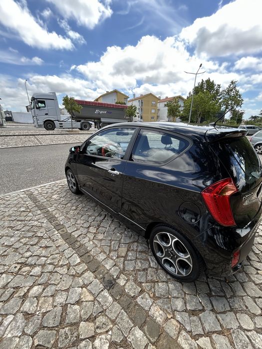Kia Picanto — fotografia 6