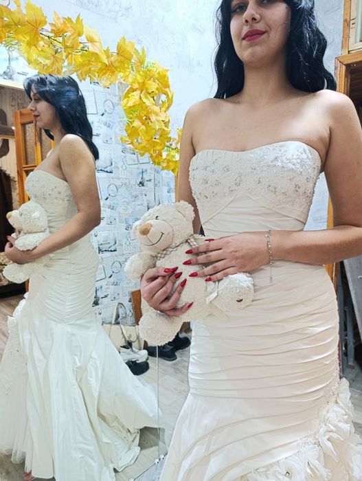 Продам свадебное платье новое