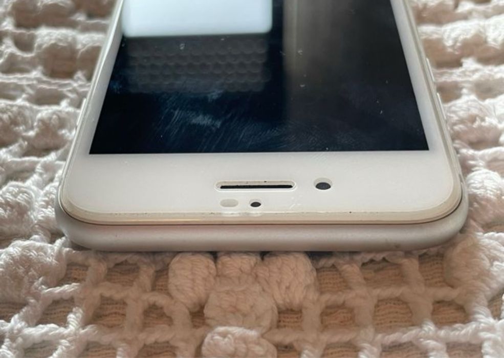 Apple iPhone 8 - 64GB - Branco