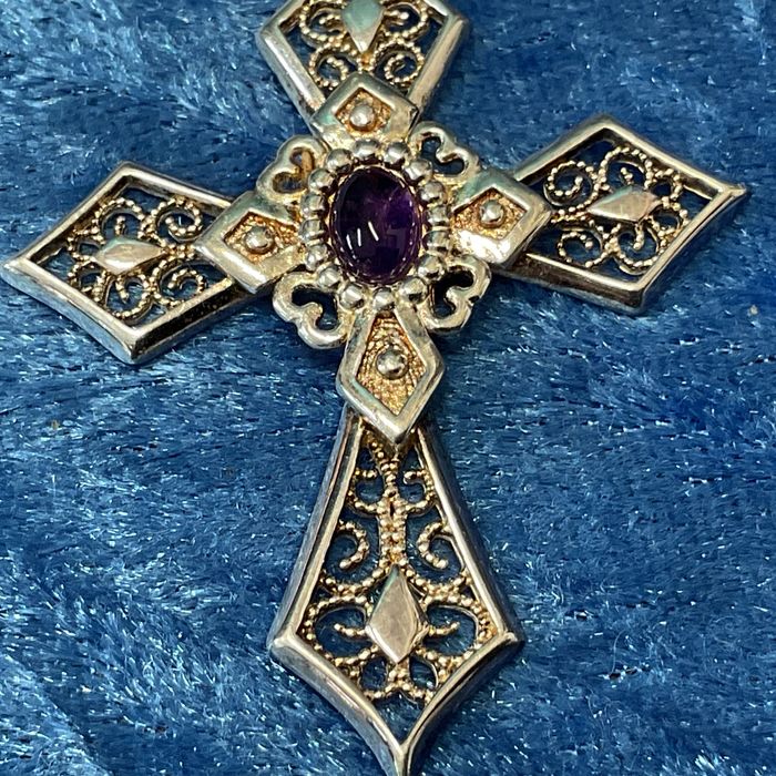 Cruz prata inglesa peça vintage 5,8 cm