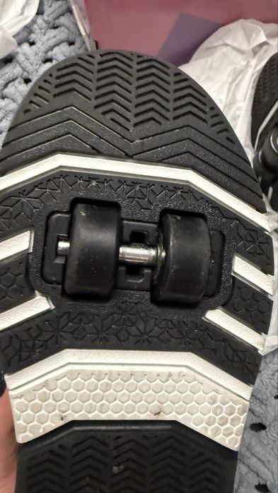 Кроссовки ролликовые   Стелька 22