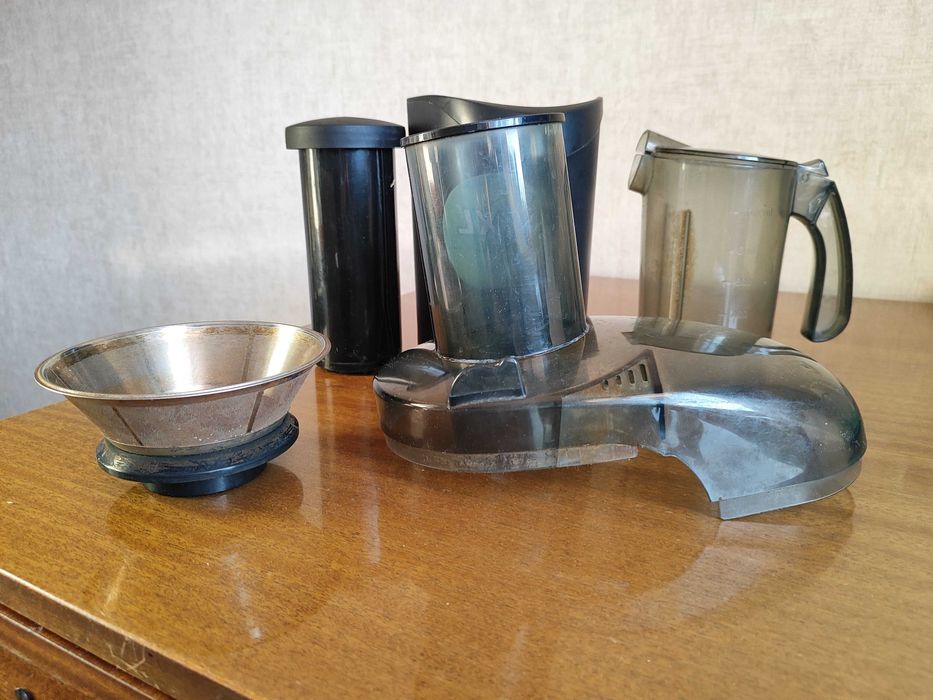 Соковыжималка SATURN ST-FP 8084, б/у