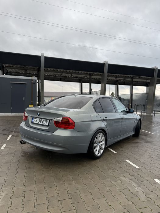 Sprzedam BMW e90 330i