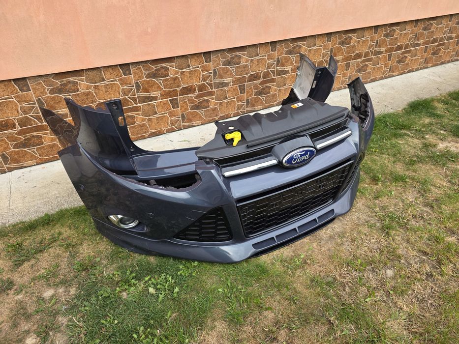 Бампер Ford Focus 3