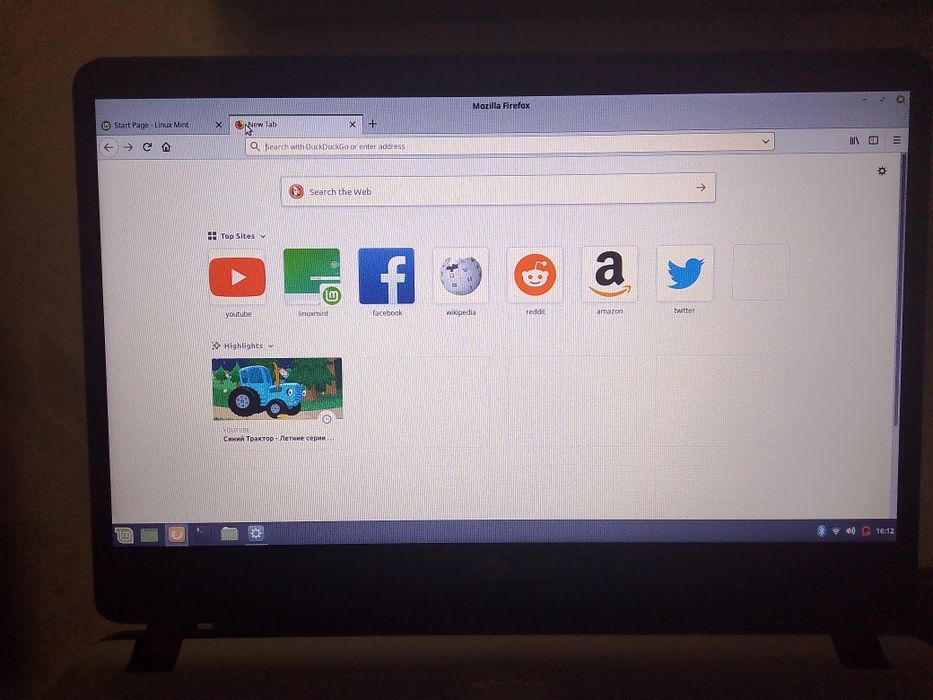 Ноутбук ASUS        X507M