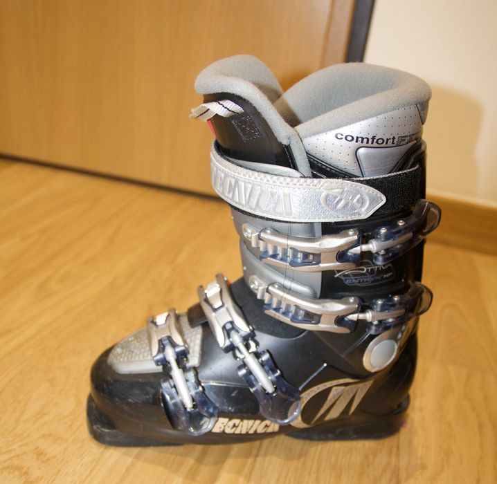 Botas de ski marca Tecnica