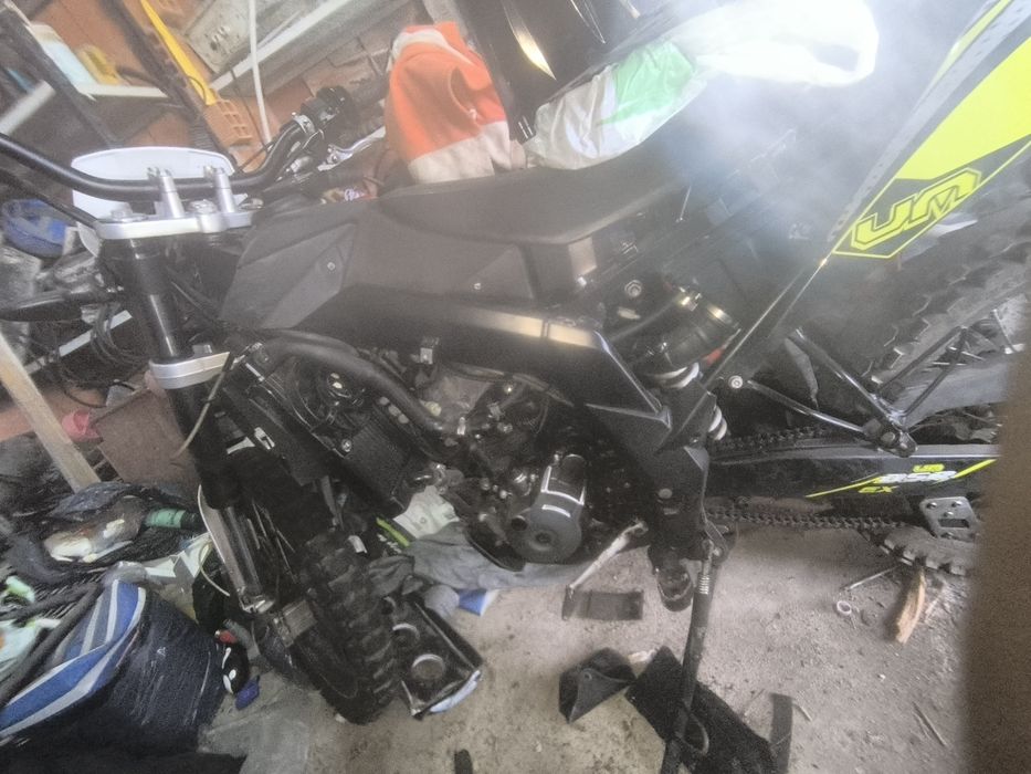 UM 125 cc DSR ex