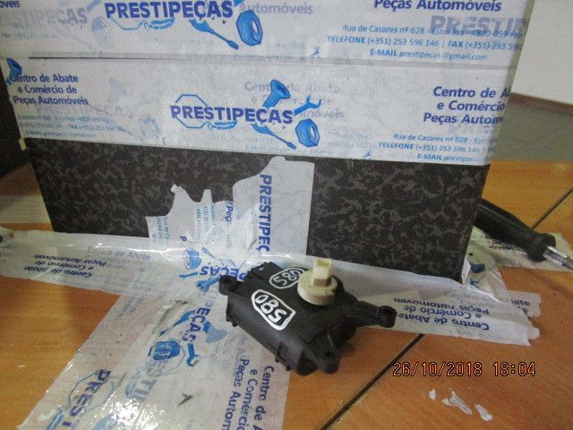 Motor da comporta da sofagem AUDI A3 Sportback (8PA)