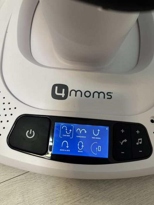Крісло-гойдалка 4moms MamaRoo 5.0 Grey classic