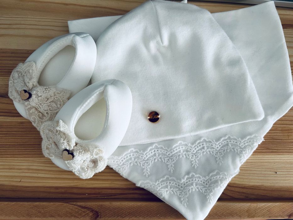 Czapka ecru Anastazja i apaszka - Noeli