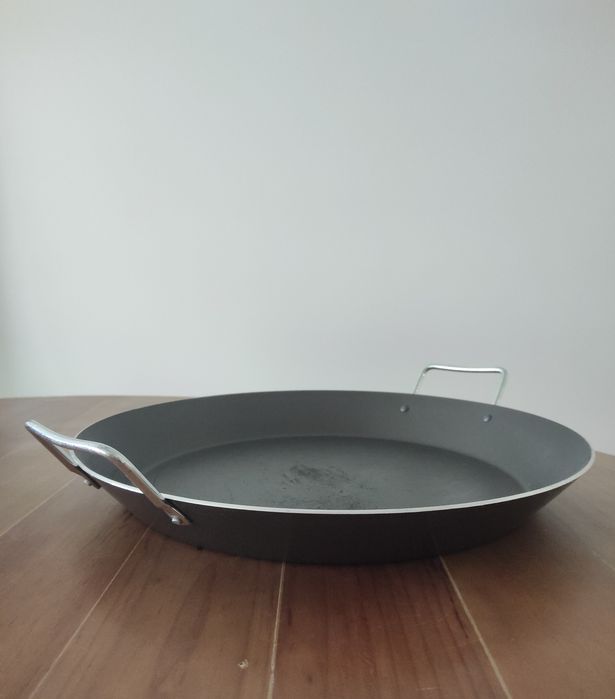 Paellera valenciana