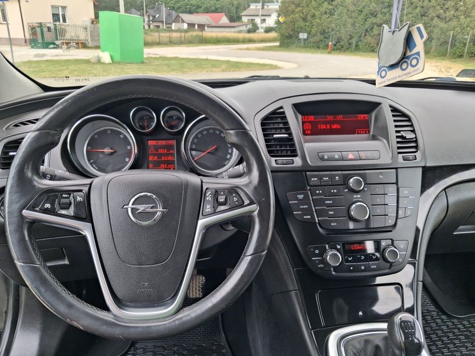Opel insignia 2.0 160km !!! 2013ROK !!! 4X4 !!!