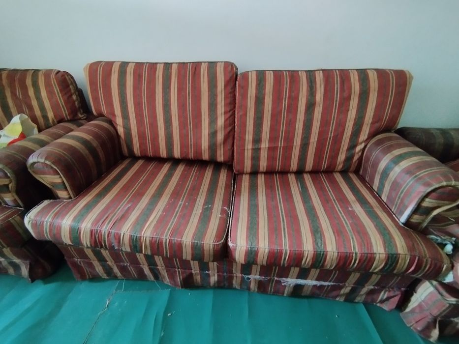 sofa individual+ sofa de tres lugares