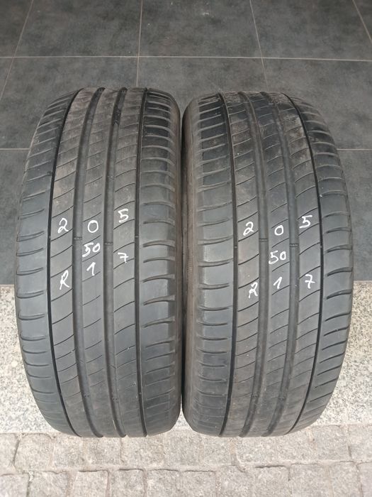 2 pneus 205 50 r17 Michelin