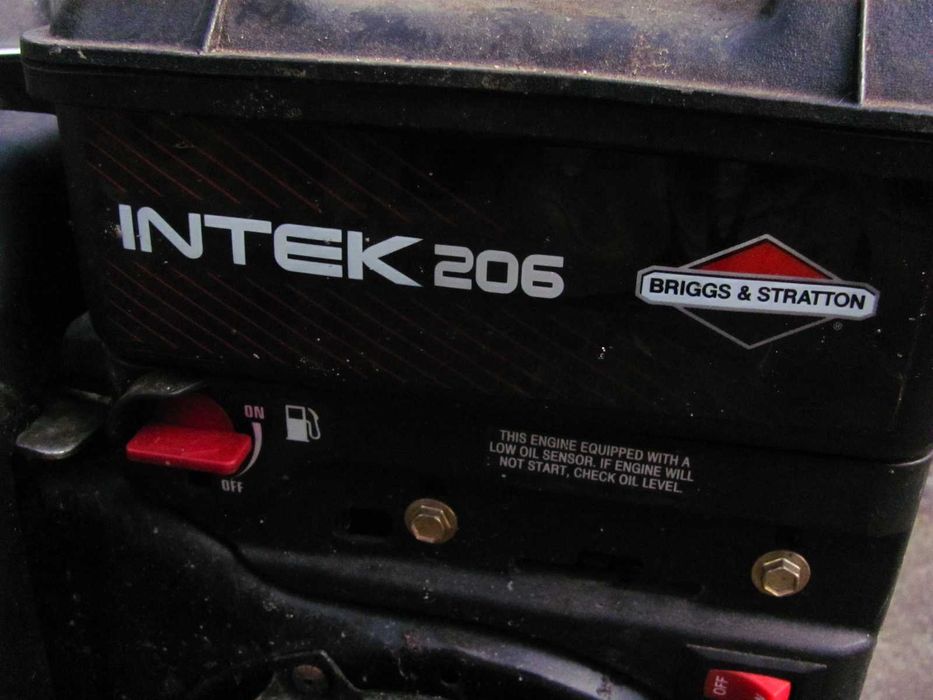 Agregat prądotwórczy do domu na działkę do pracy Briggs & Stratton 2,0
