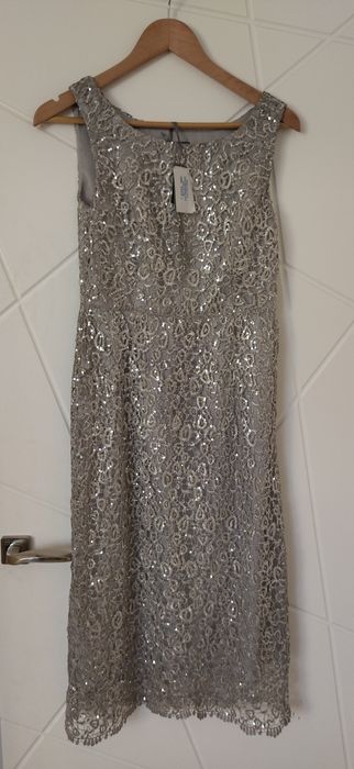 Вечірнє плаття з пайєтками. Laura Ashley.