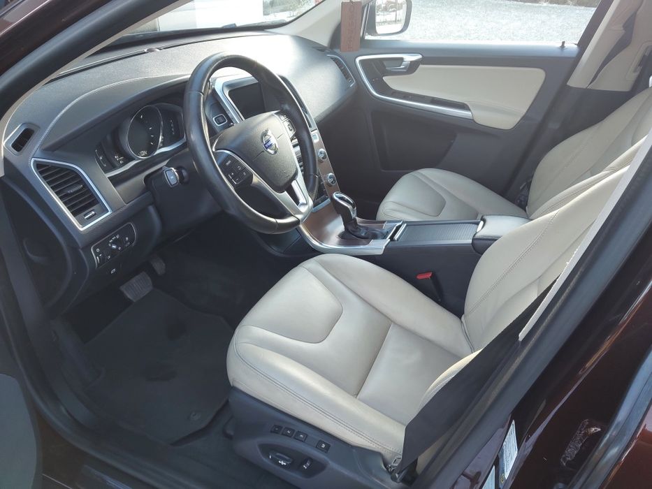 Volvo xc60 2.0d D4 190km Summum