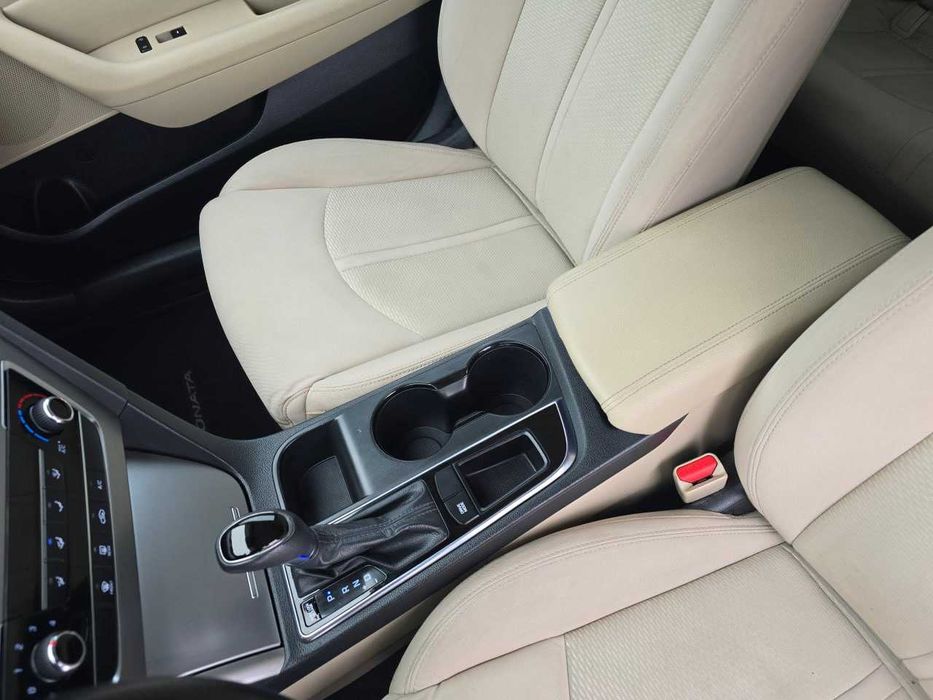 Продам  Hyundai Sonata 2015. Можна в розстрочку, під викуп.