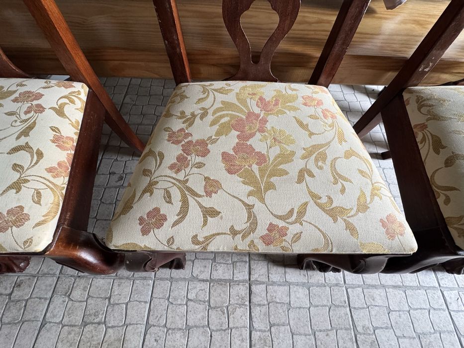 Conjunto de 6 cadeiras antigas
