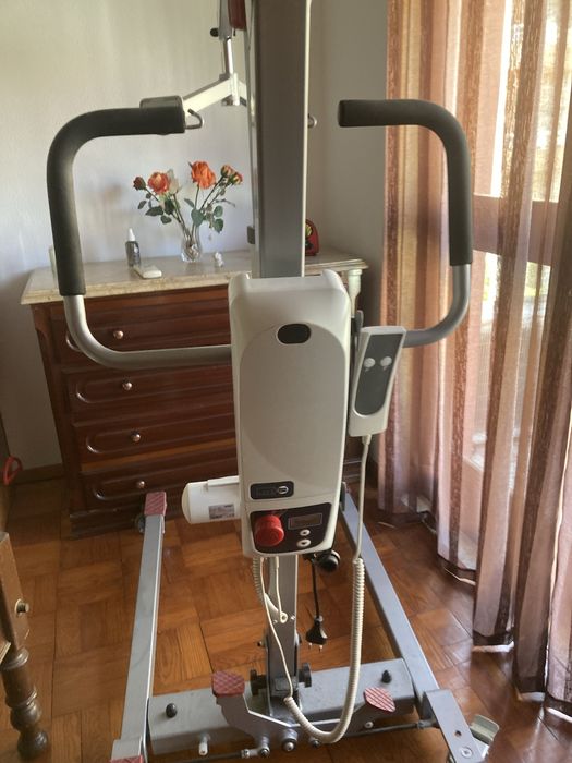 Guindaste electrico para mobilidade médica