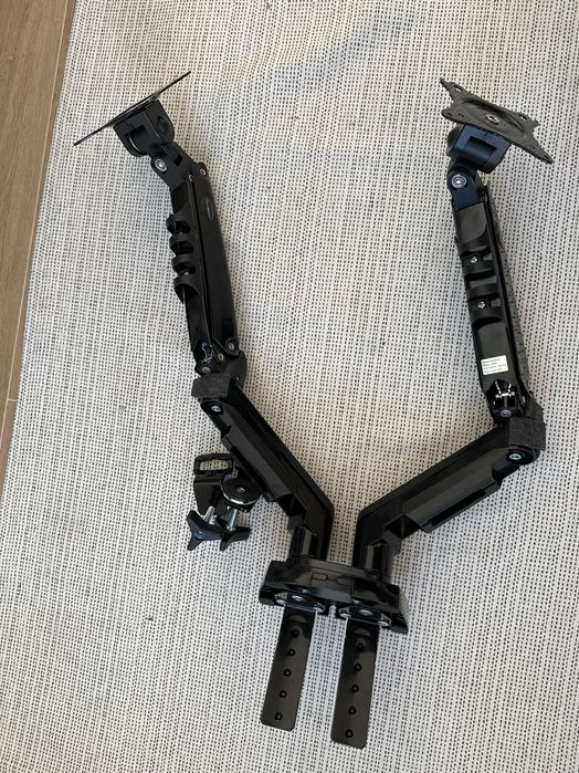 Suporte duplo monitores