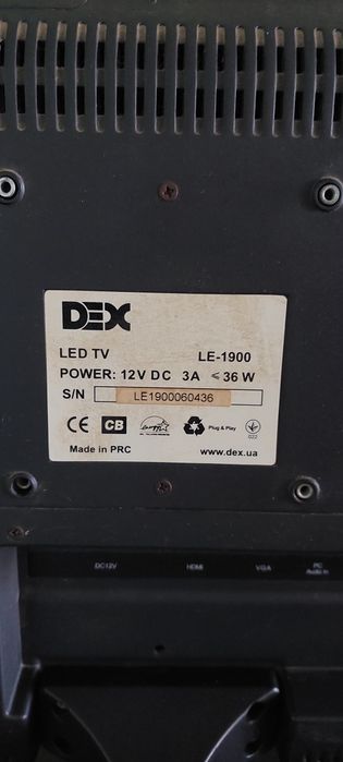 Телевизор DEX LE-1900