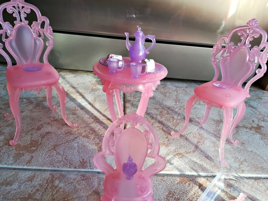 Barbie Rayla e o Pégaso Mágico + Acessórios do Palácio