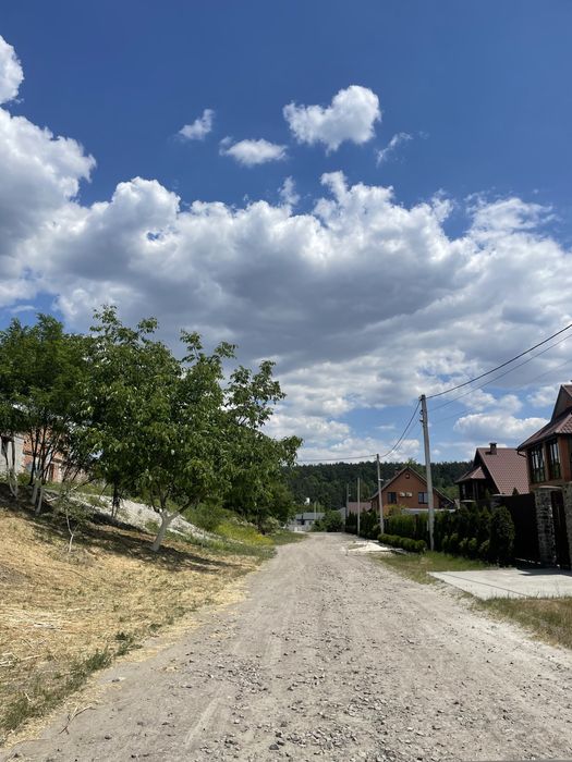 Продаж Кутової ділянки Гнідин 7 сот. Біля школи.Краєвид на Ліс. Гнедин