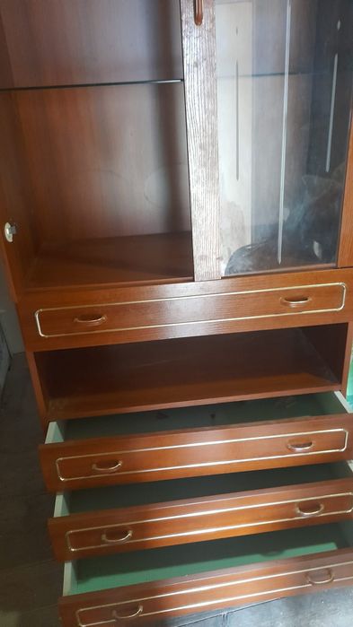 Móvel - Armário madeira