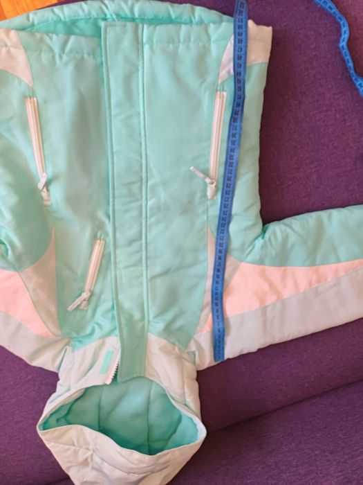 Ветровка для девочки Place