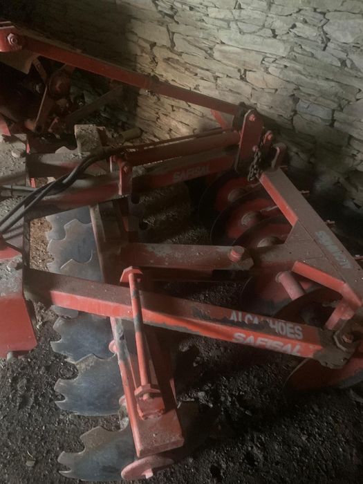 Grade de discos 16/22 com abertura hidráulica