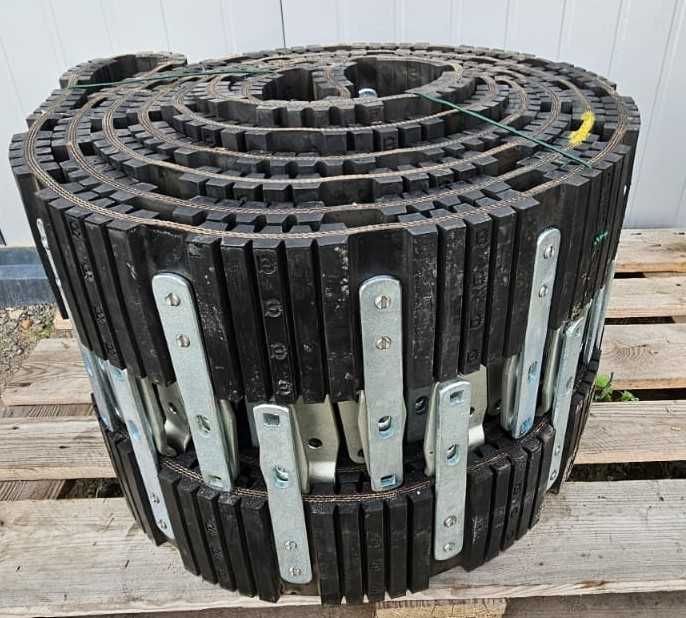 Taśma Pasy komory Krone Prasa Comprima CF 155 XC F 125 155 Gumowe Para