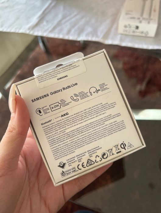 Galaxy buds live (fones bluethoth)