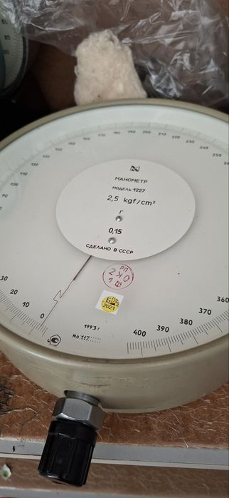 Продам ваттметр Д50166, образцовые манометры.