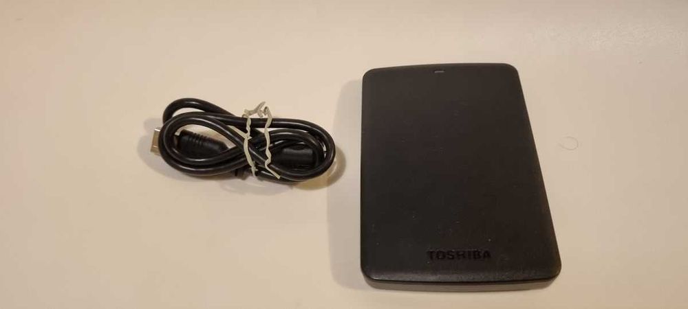 Toshiba Canvio Basics 1TB 2,5'' USB 3.0 dysk zewnętrzny tylko 239h portable HDTB310EK3AA