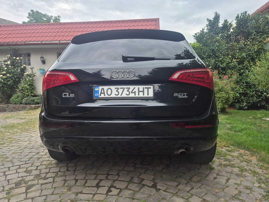 Продаж AUDI Q5 Quattro 2012 рік