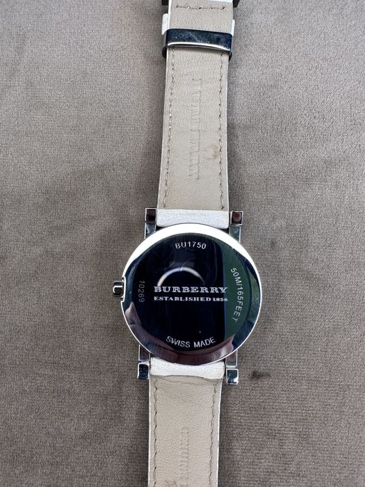 Relógio Burberry