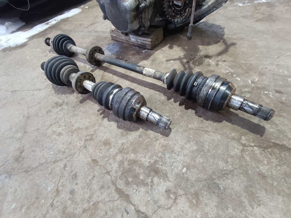 Полуось Нексия Daewoo Nexia Lanos Привод Напівось Nexia 1.5 1.6 N100