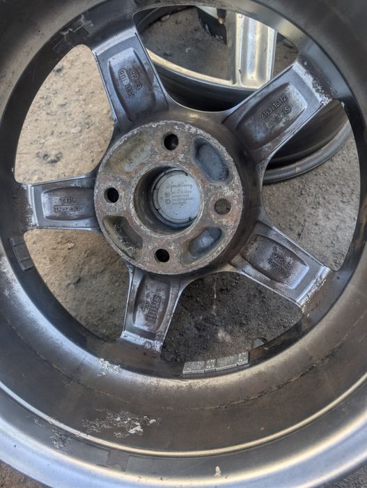 Продам диски R16