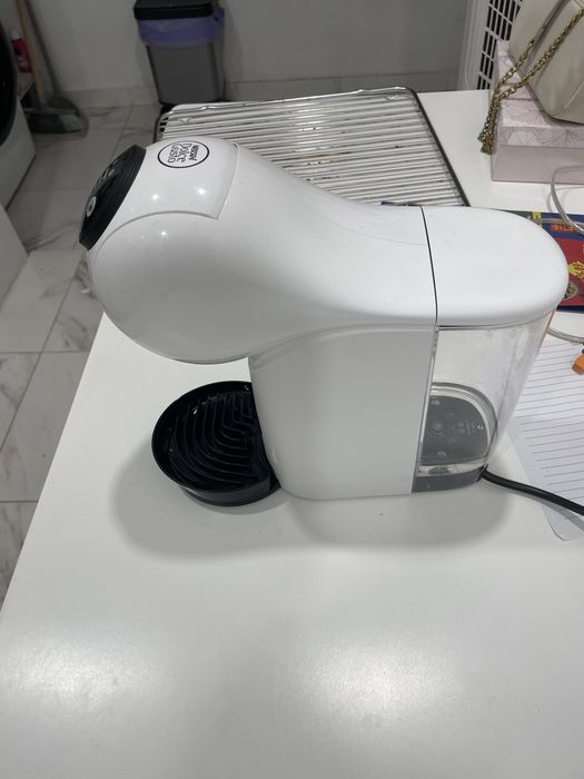 Maquina de cafe dolce gusto