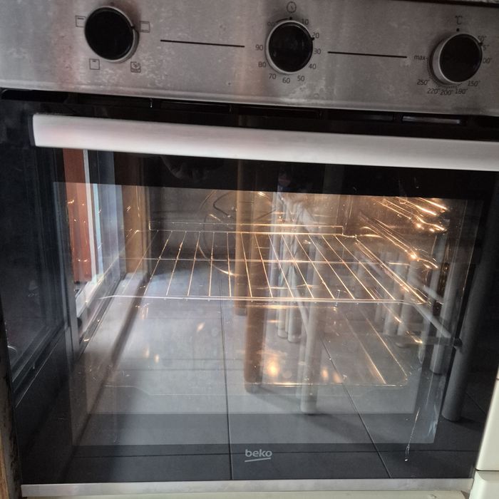 Forno eléctrico da Beko