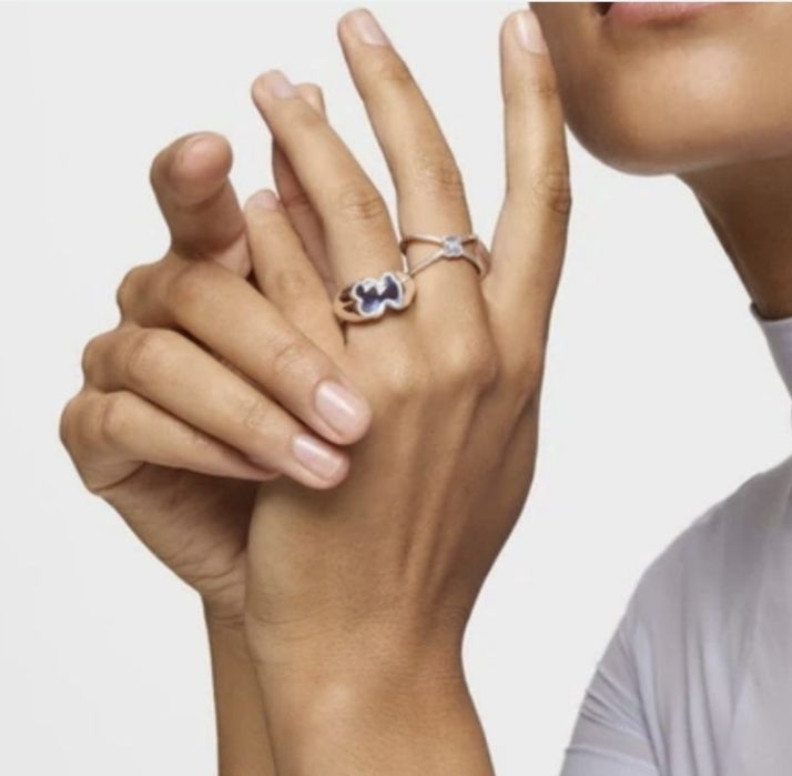 Pierścionek 16,18 z misiem srebro 925 z niebieskim spinelem