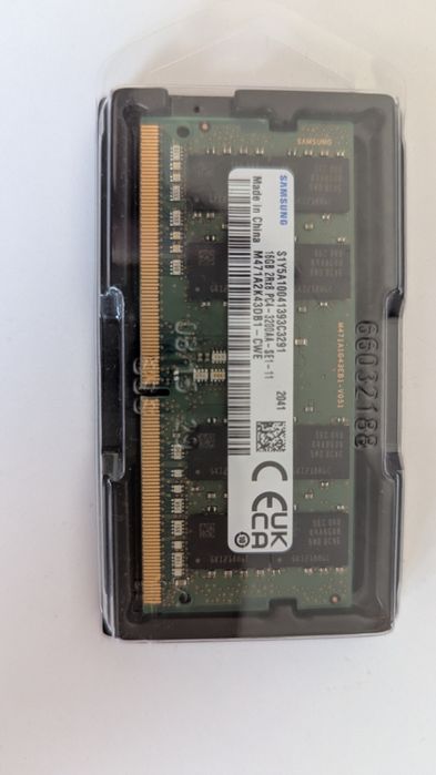Оперативна пам'ять Samsung 16 GB SO-DIMM DDR4 3200 MHz (M471A2K43DB1-C