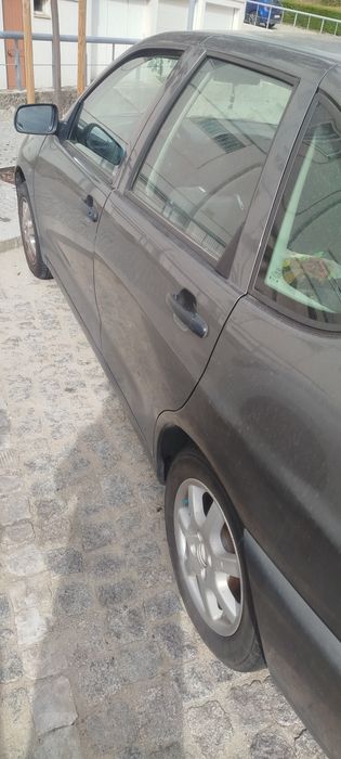 SEAT Córdoba 2001 — photo 2