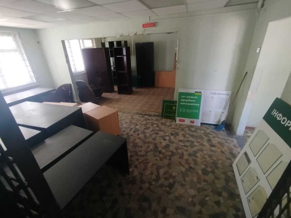 Продаж комерційної нерухомості у Павлограді по вул. Західнодонбаська, буд. 24а