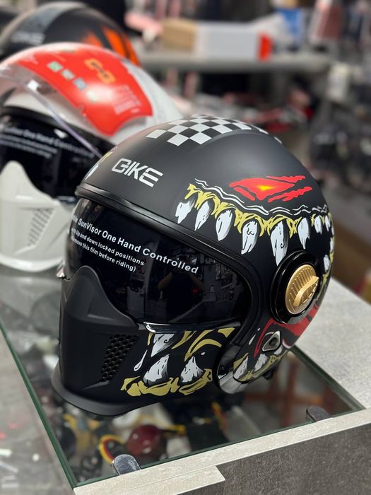 Scorpion exo combat, шлем кастом, шлем на чоппер, боббер, круизер