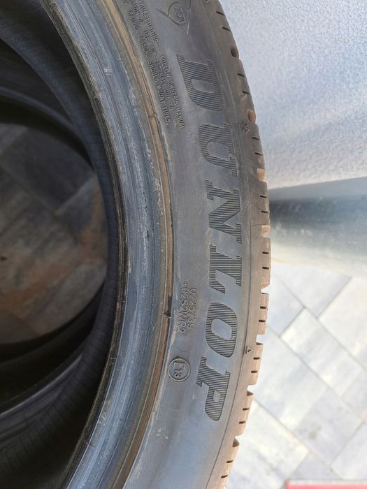 4x opony zimowe  235/45R20 Dunlop Winter Sport 5 suv  (A76)