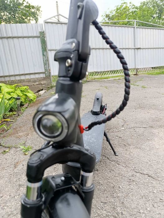 Продається Електросамокат Crosser E9 MAX