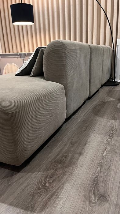 Sofá modular de canto em 3 peças/chaise longue e puff